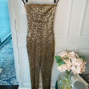 ✨GOLD SEQUIN JUMPSUIT✨